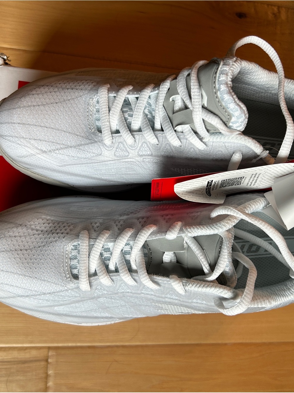 Lotto Women’s White and silver Tennis / pickleball Court shoes - Picture 9 of 9